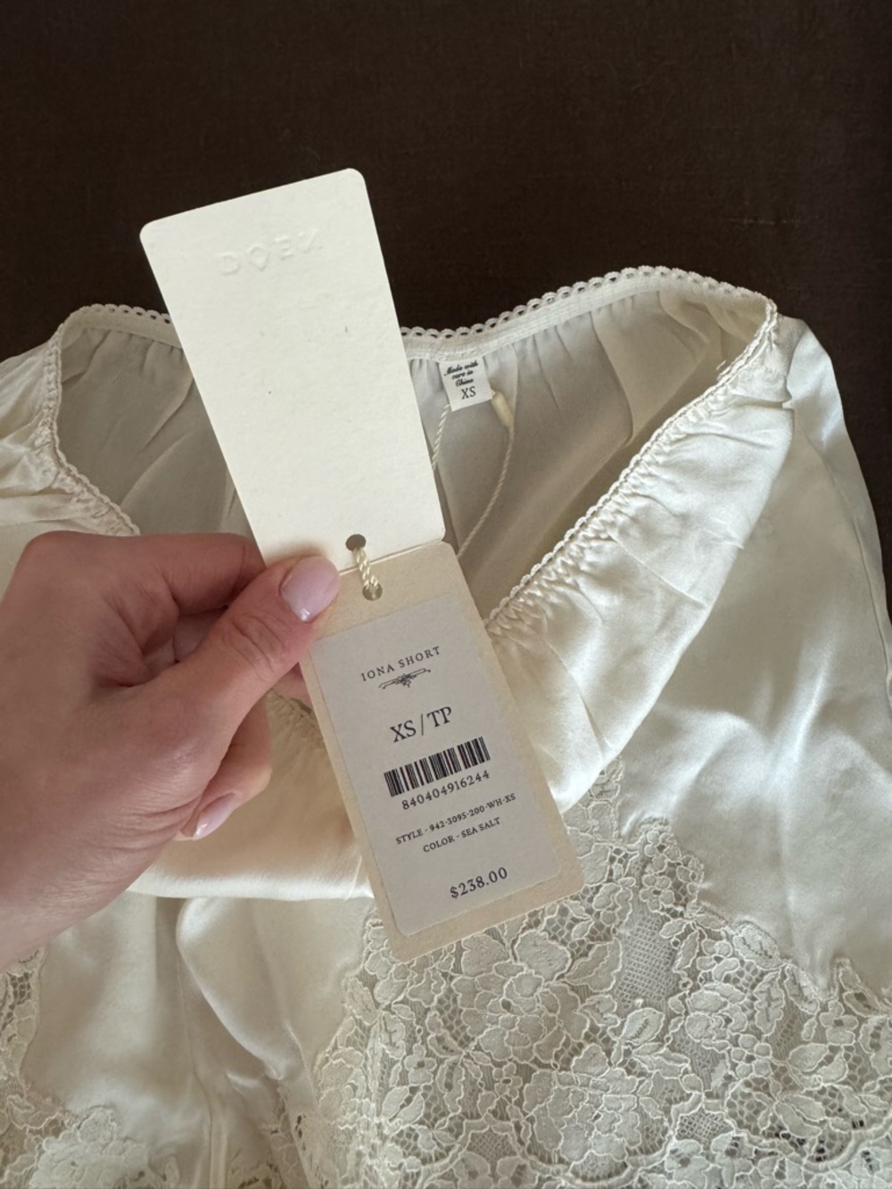 Doen Ivory Satin Lace Trim Sleep Shorts - Picture 3 of 3